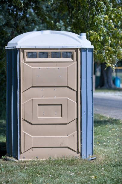 Best Portable bathroom rental  in Lake Goodwin, WA